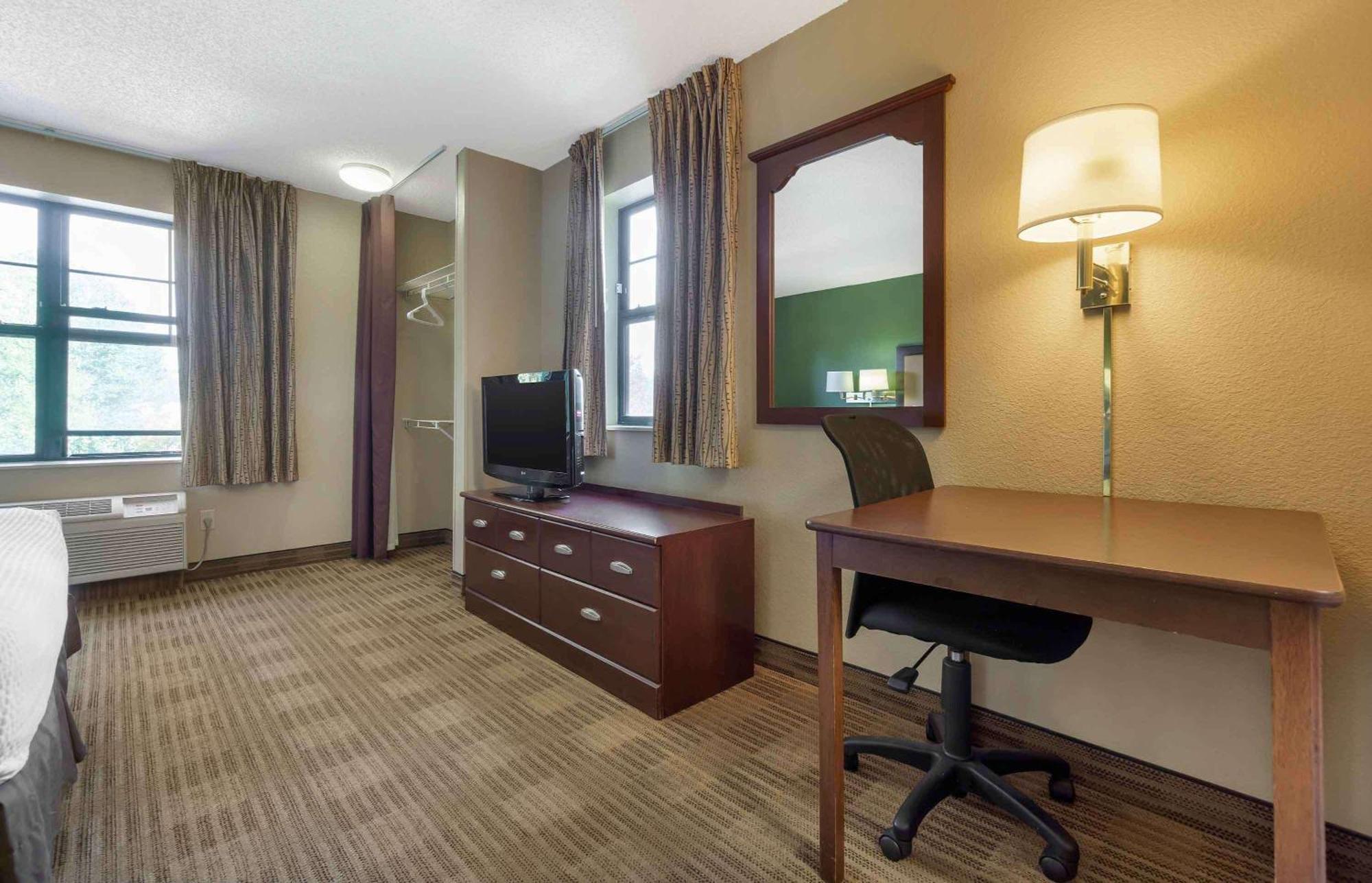 Extended Stay America Suites - Seattle - Bothell - West Экстерьер фото